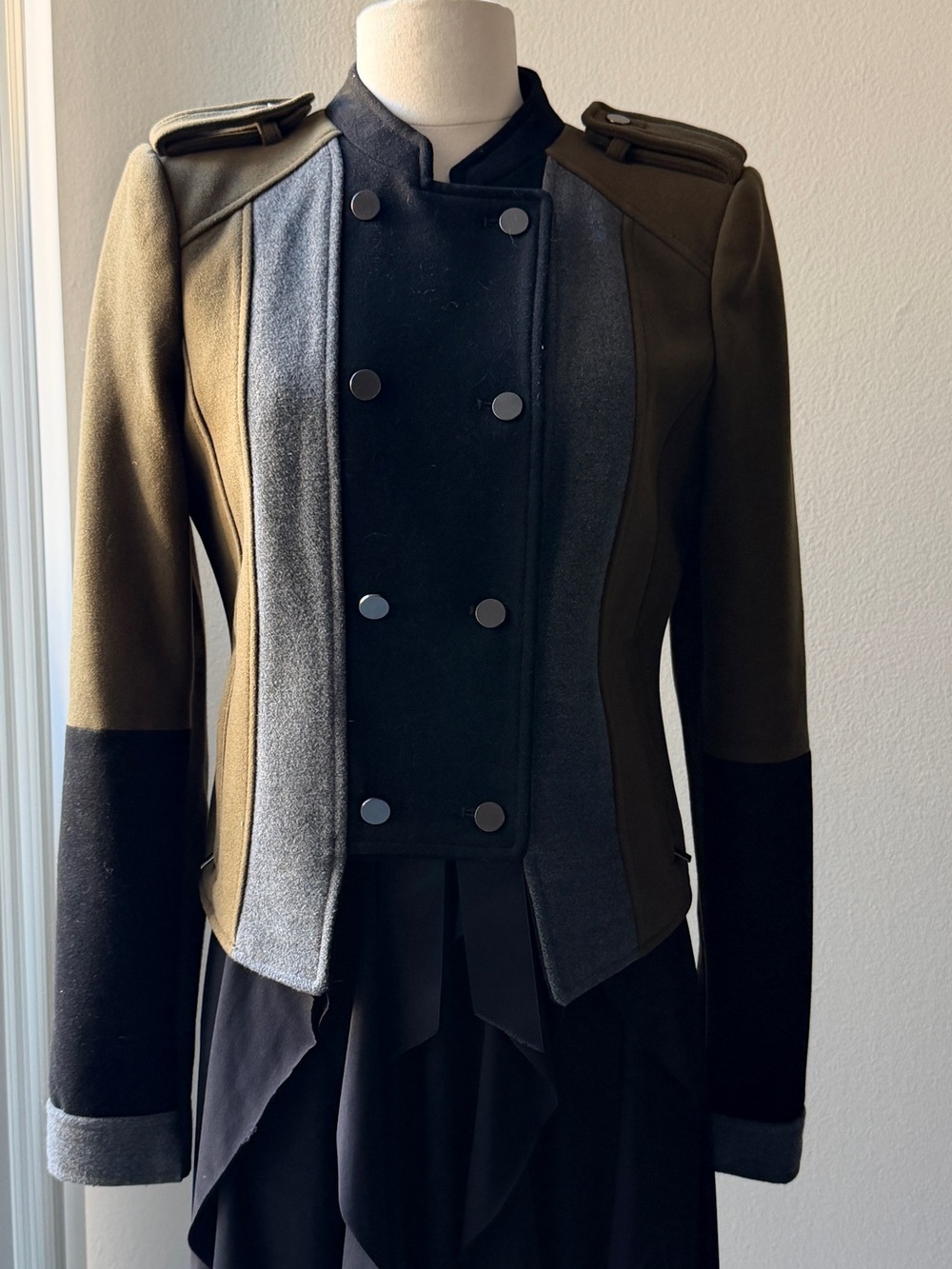 BCBGMAXAZRIA Womens Colorblock Military-Inspired Jacket - Olive, Black & Gray